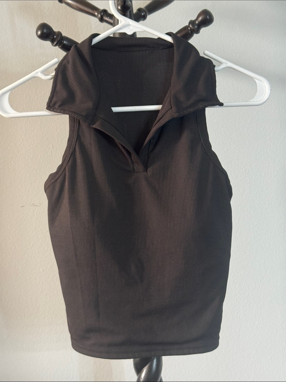 Black Sleeveless Ribbed Polo Tank Top - Unbranded 2.L4